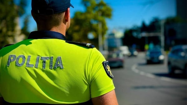 Viteză, alcool și telefoane la volan. Poliția face totalurile încălcărilor în zilele de odihnă