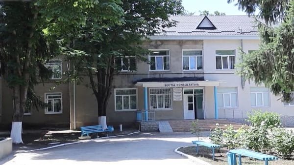 Maternitatea din Ștefan Vodă rămâne închisă. Ministerul Sănătății nu a identificat motive pentru reluarea nașterilor