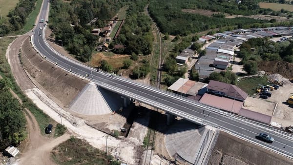 FOTO/ Podul peste Răut și pasajul peste calea ferată de la Bălți, redeschise circulației