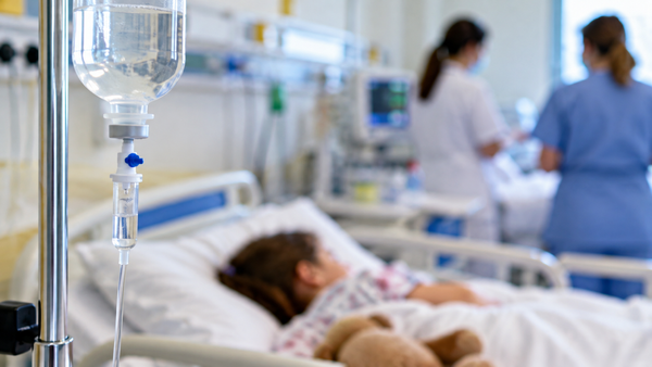 Focarul de toxiinfecție de la Florești se extinde: 63 de persoane afectate, printre care 19 copii