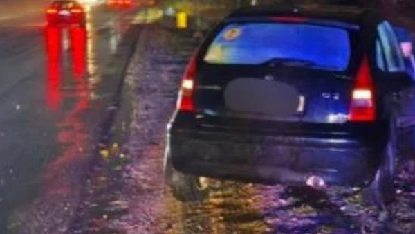 Un bărbat de 63 de ani a murit după ce a fost lovit de o mașină, în apropiere de Sîngera