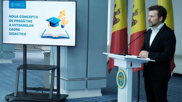Viitorii profesori vor face practică din primul an de facultate și vor susține o lecție la absolvire