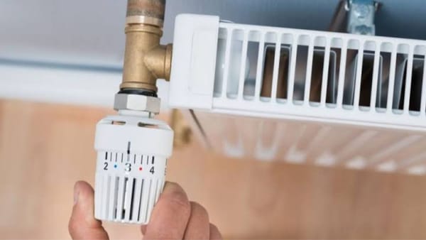 Ion Ceban a semnat dispoziția pentru conectarea la căldură a școlilor, grădinițelor și spitalelor