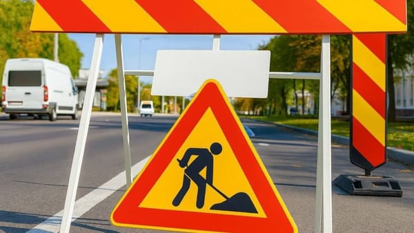 Trafic suspendat noaptea pe o porțiune a străzii Lev Tolstoi din Chișinău. Când și unde vor avea loc lucrările