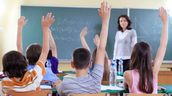 Școlile din țară vor trece în subordinea Ministerului Educației. Guvernul a aprobat crearea a 34 de agenții teritoriale
