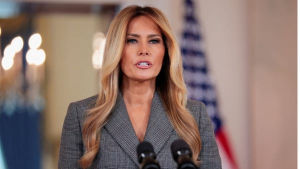 Melania Trump ar fi mediat un armistițiu local între Rusia și Ucraina pentru evacuarea civililor din Oleșki