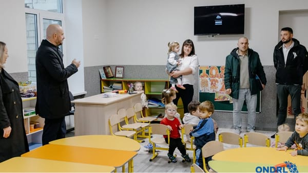 FOTO/ Două grupe de creșă și un drum reabilitat au fost inaugurate la Peresecina