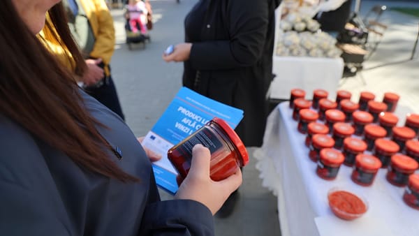 Mâncare preparată acasă și vândută legal, cu mai puține acte. ANSA pregătește reguli mai simple pentru micii producători