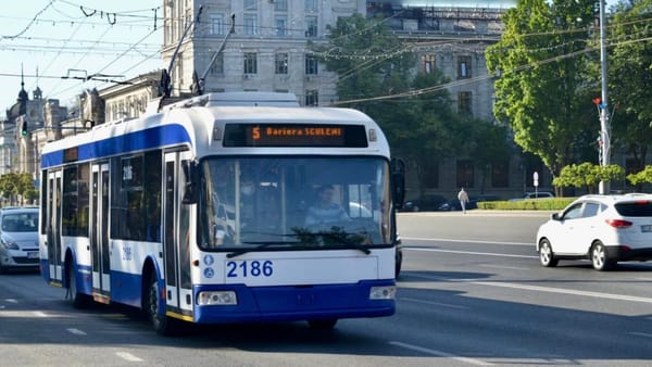 Restricții de circulație din ajunul Hramului până în dimineața de 15 octombrie - iată străzile închise și rutele modificate