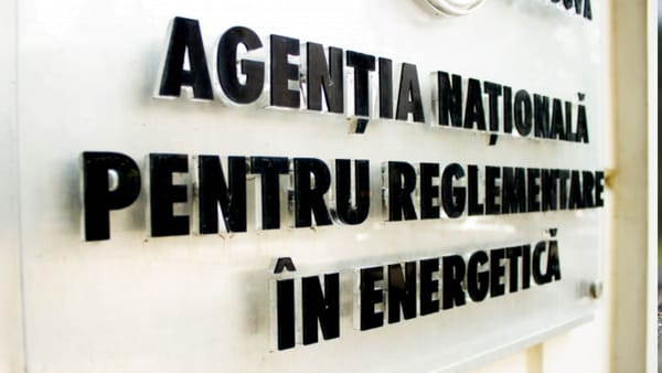 ANRE: Cererea Energocom nu înseamnă automat tarife noi la energia electrică pentru populați