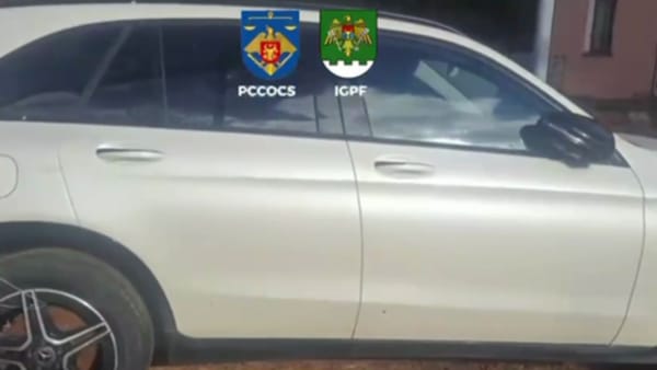 VIDEO/ Mașini furate din Elveția și Germania, aduse în R. Moldova pentru a fi vândute pe piese - percheziții