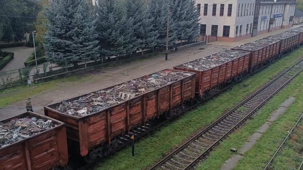 Importul de fier vechi pe calea ferată, reluat după mai mulți ani. Un tren cu peste o mie de tone a venit din România