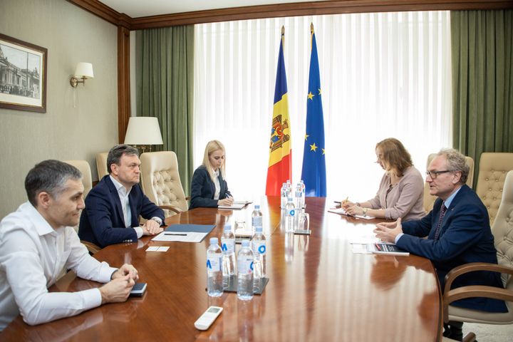 Elveția va oferi un sprijin suplimentar pentru programele și proiectele desfășurate în R. Moldova