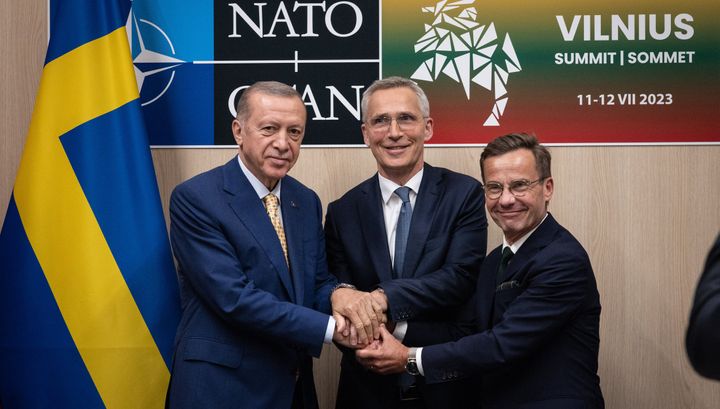 Stoltenberg anunță că președintele Erdogan susține aderarea Suediei la NATO