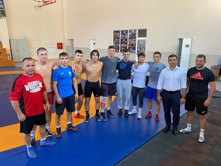 19 sportivi vor reprezenta R. Moldova la Campionatul Mondial de Lupte pentru Tineret