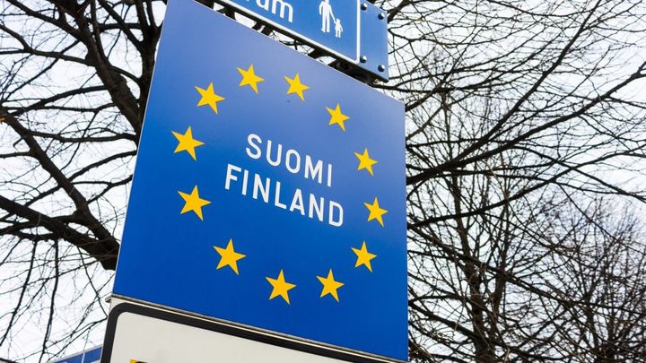 Finlanda a introdus controale non-stop la frontiera cu Norvegia, pentru a stopa accesul mașinilor rusești