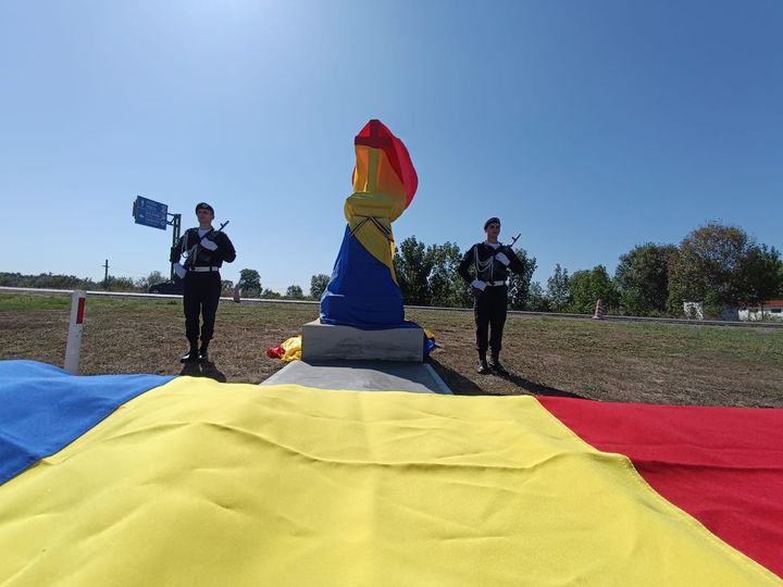 Monument dedicat grănicerilor români căzuţi pentru apărarea patriei, inaugurat la Palanca