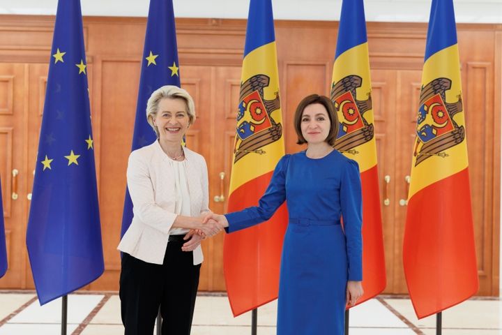 Rezoluția prin care se cere începerea negocierilor de aderare a R. Moldova la UE până la sfârșitul 2023, votată de PE