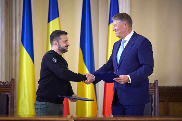 Zelenski, la București: „Coridorul cerealelor din Ucraina prin R. Moldova va deveni în curând operațional”