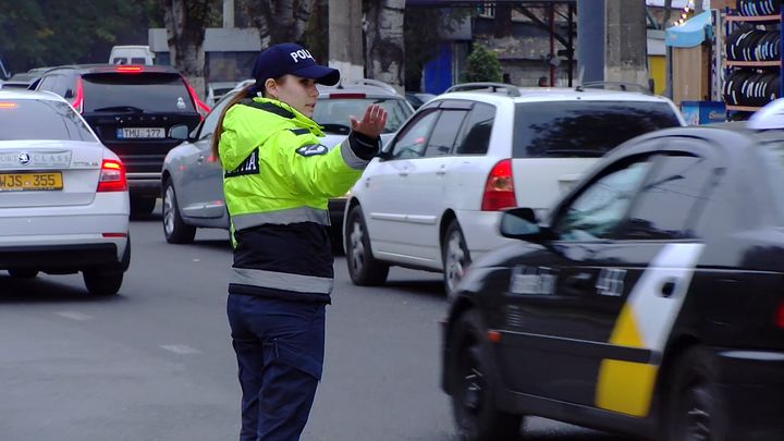 Timp de două zile, accesul persoanelor va fi limitat în anumite locuri publice din Capitală. Ce mai este interzis