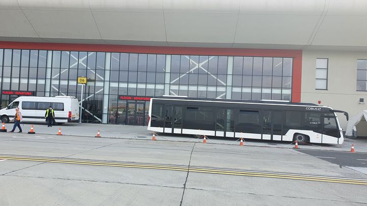 Transport gratuit din Chișinău pentru moldovenii care pleacă spre aeroportul din Bacău și retur