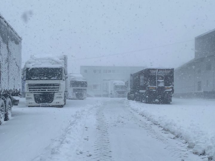 Restricții de circulație la punctul de frontieră Leușeni-Albița. Este interzisă temporar circulația camioanelor