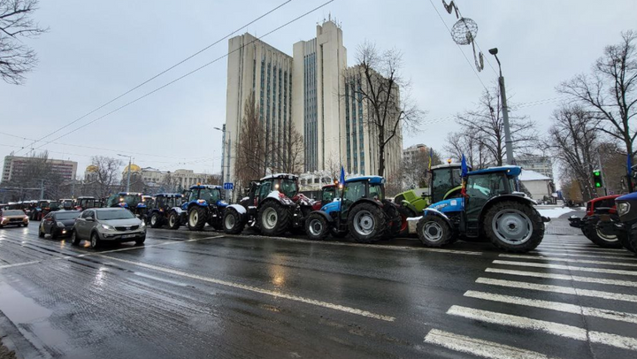 Fermierii părăsesc centrul Capitalei: „Protestul se suspendă, nu se oprește”