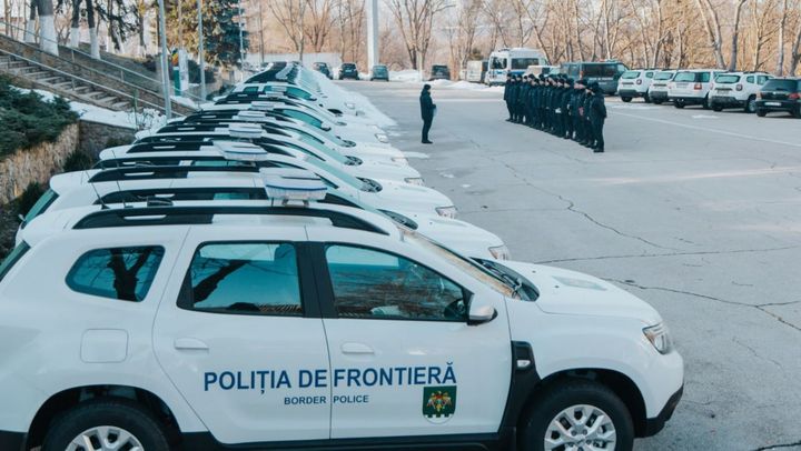 Polițiștii de frontieră vor avea 30 de mașini noi, cumpărate pe bani europeni