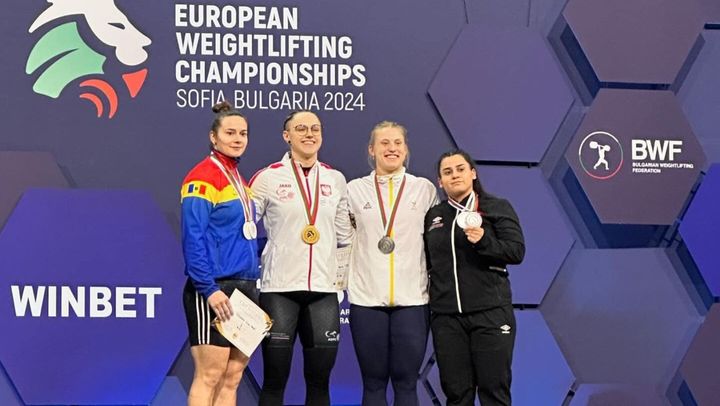 Halterofila Elena Erighina a cucerit trei medalii de argint la Campionatul European