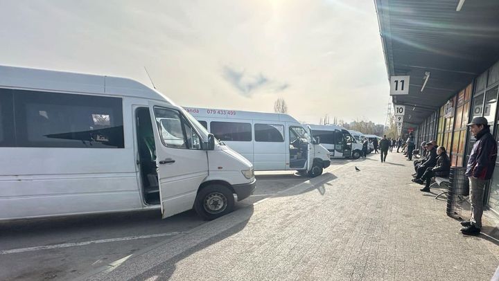 Reacția autorităților, după ce transportatorii au sistat mai multe rute raionale și interraionale