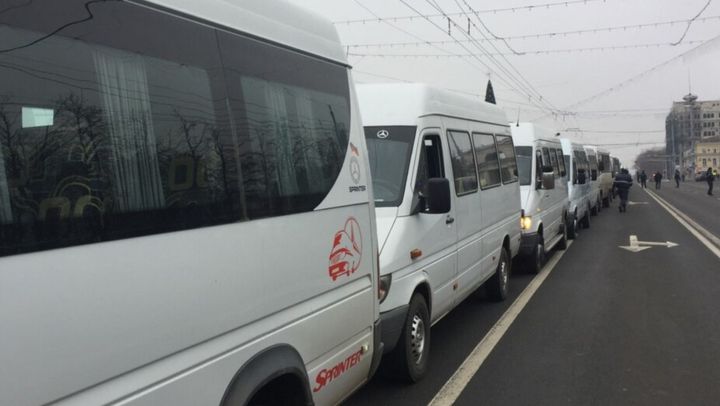 Timp de trei zile, rutele regulate raionale și interraionale vor fi sistate. Anunțul transportatorilor