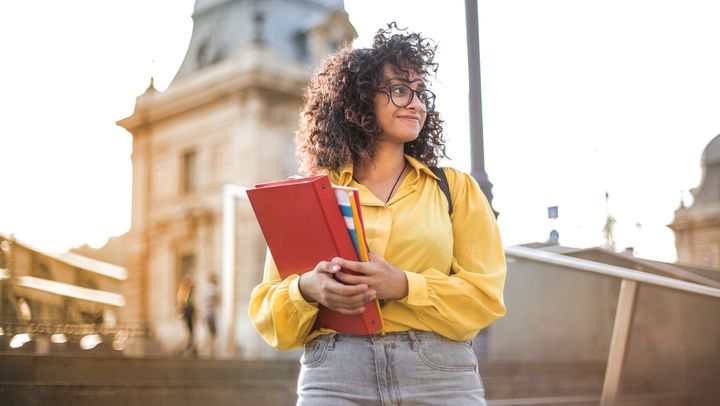 Japonia oferă burse pentru studenții internaționali care doresc să învețe la universitățile japoneze