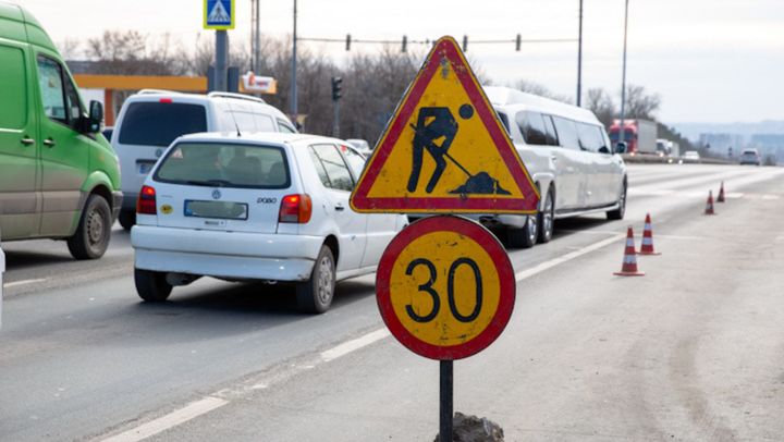 Trafic rutier parțial suspendat pe un tronson al străzii Petricani din capitală. Măsura va dura o lună