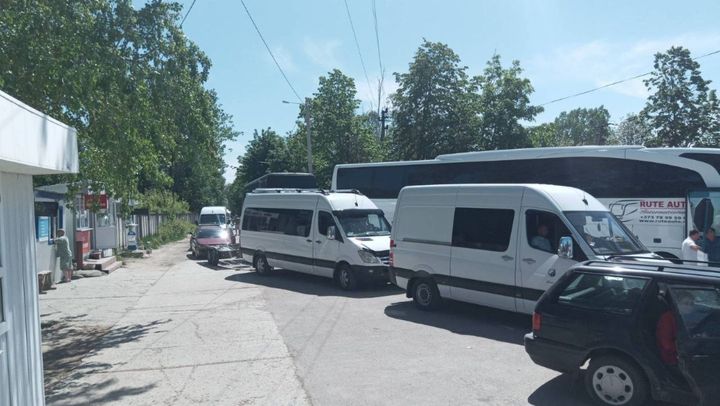 UPDATE Punctul de trecere a frontierei Costești activează în regim normal. Fluxul, fluidizat pe ambele sensuri