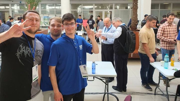 O echipă de studenți de la UTM a obținut locul I la Concursul Internațional de Calculatoare „Hard & Soft”