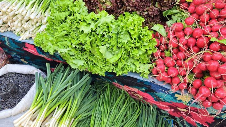Zarzavaturi proaspete și legume autohtone: Ce târguri și iarmaroace găzduiește capitala în acest weekend