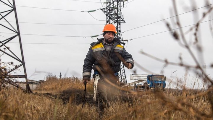Atacurile rusești au avariat jumătate din infrastructura energetică a Ucrainei