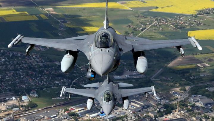 Avioanele de luptă F-16 oferite de SUA vor fi dislocate pe teritoriul Ucrainei, anunță Casa Albă