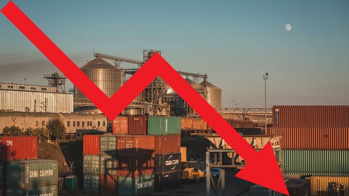 Exporturile moldovenești sunt în continuă scădere - ANALIZĂ