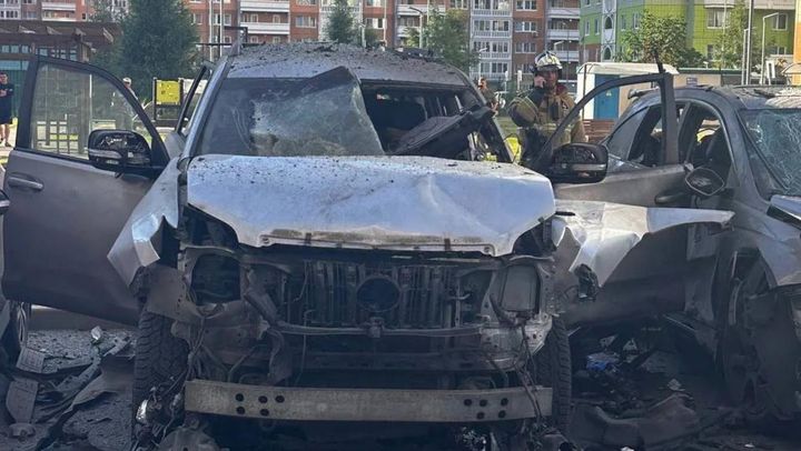 Mașina în care se aflau un înalt oficial militar al Federației Ruse și soția sa a fost aruncată în aer