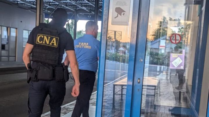 ACTUALIZARE/ CNA confirmă: Patru vameși de la PV Leușeni au fost reținuți într-un dosar de corupție