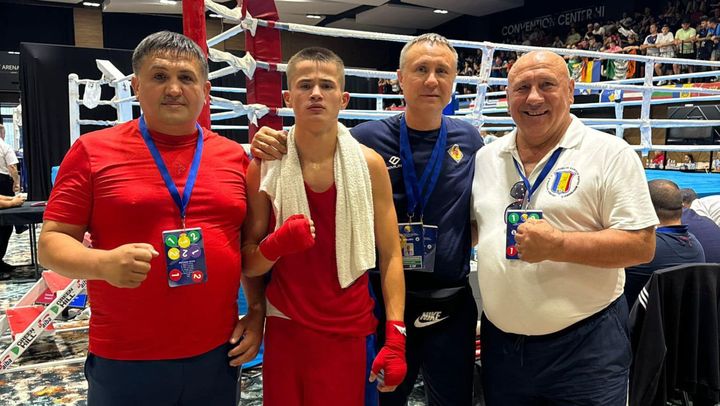 Lotul național de box a obținut trei medalii la Campionatul European, rezervat juniorilor