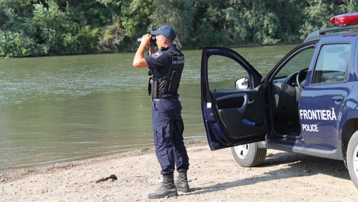 Un copil de 12 ani, căutat cu disperare la Cahul. Hainele și bicicleta i-au fost găsite pe malul Prutului