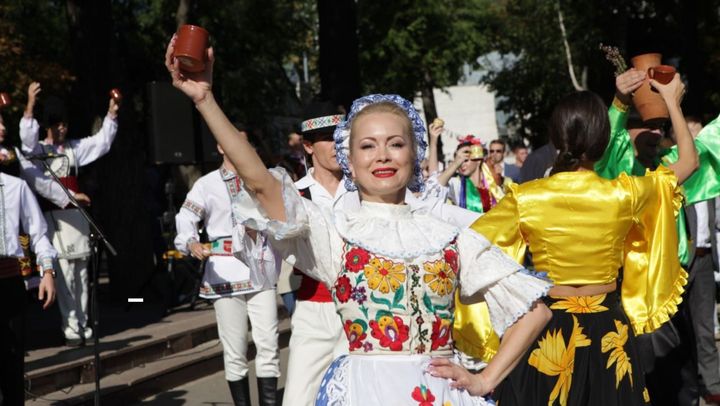 Cântece, dansuri și bucate tradiționale. În acest weekend, la Chișinău va fi organizat Festivalul Etniilor