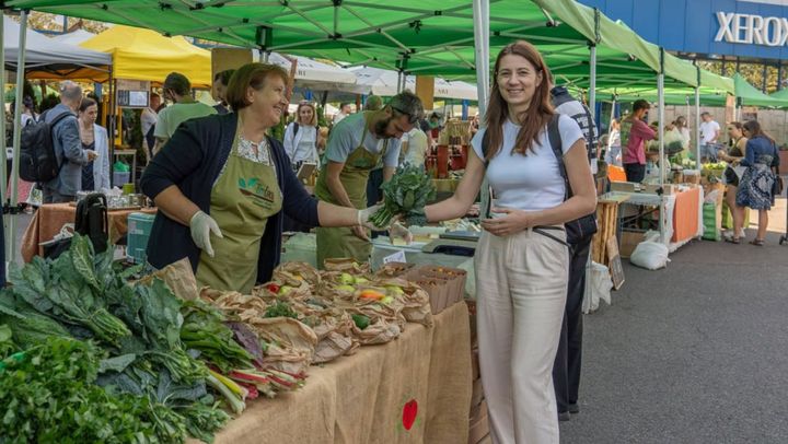 Delicii de toamnă, pe tarabele din capitală. Lista târgurilor și iarmaroacelor organizate în capitală