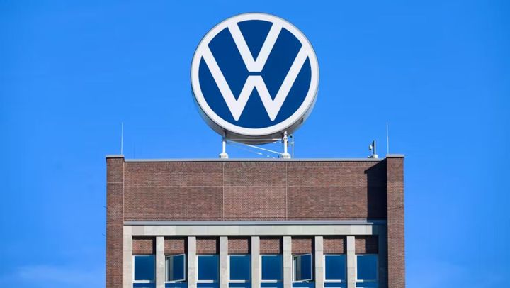 Situație alarmantă pentru Volkswagen. Gigantul auto vrea să închidă cel puțin trei fabrici din Germania