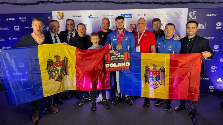 FOTO/ R. Moldova a cucerit 16 medalii la Campionatul European de Haltere U-20 și U-23