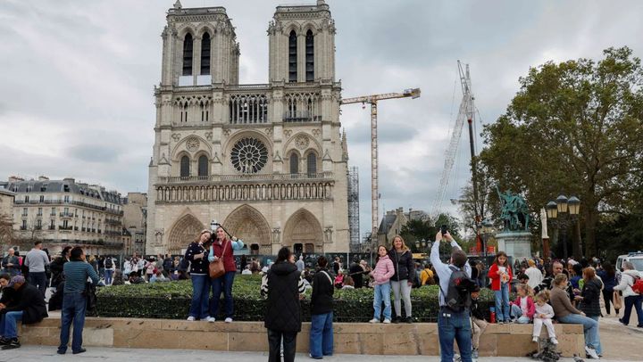 Catedrala Notre-Dame se redeschide peste o lună, la mai bine de cinci ani după incendiul devastator