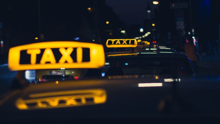 Amenzi de peste 160 de mii de lei, aplicate șoferilor de taxi: Nu eliberau bon sau nu își declarau veniturile