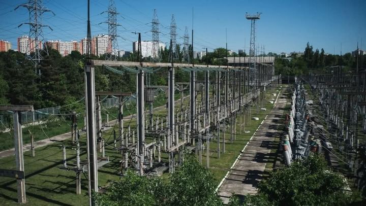 Energocom a cumpărat, în premieră, energie electrică de pe Bursa Română de Mărfuri din București